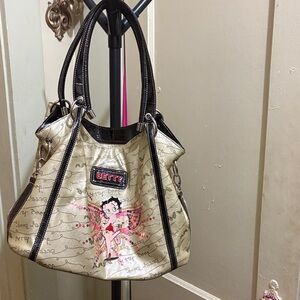 Betty Boop Euc Large Cream and Black With Betty Boop Sox